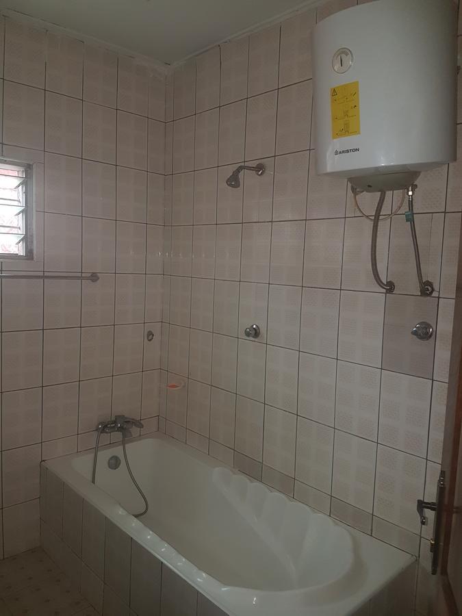 Jostev Hotel Кумаси Екстериор снимка